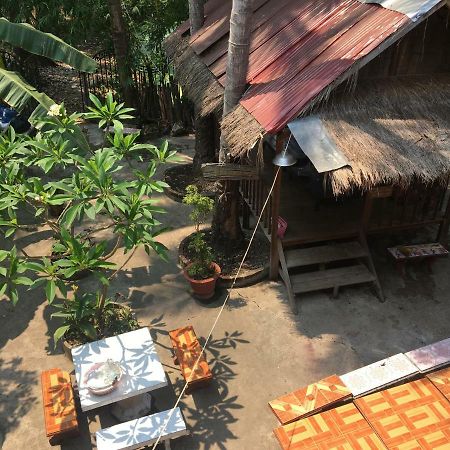 Mano Temple House 호텔 루앙프라방 외부 사진