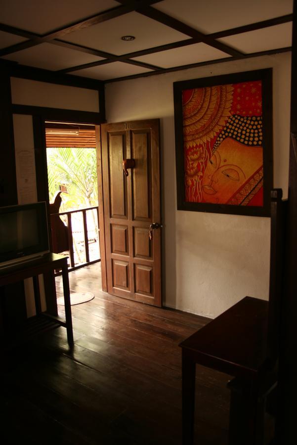 Mano Temple House 호텔 루앙프라방 외부 사진